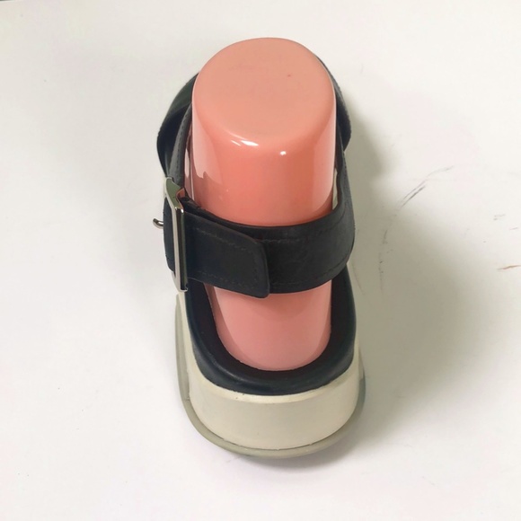 Prada Blk Open Toe Leather Sandal 39 - Picture 4 of 16